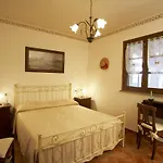 Lucerna Del Prile Farmház