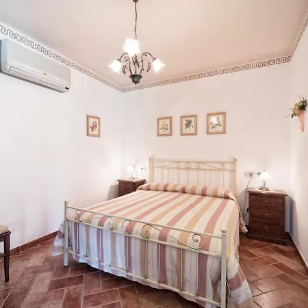 Çiftlik konaklama Lucerna Del Prile Castiglione della Pescaia