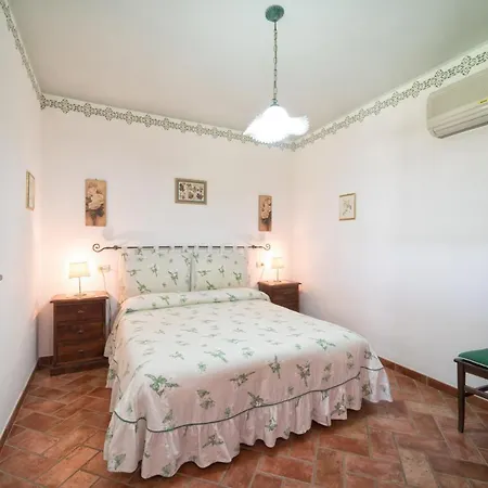 Lucerna Del Prile Çiftlik konaklama *