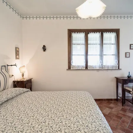 Lucerna Del Prile Çiftlik konaklama *
