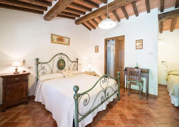 Lucerna Del Prile 카스틸리오네 델라 페스카이아